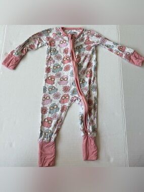 Little One Shop Bamboo Floral Ghost Convertible Sleeper 3–6 Months